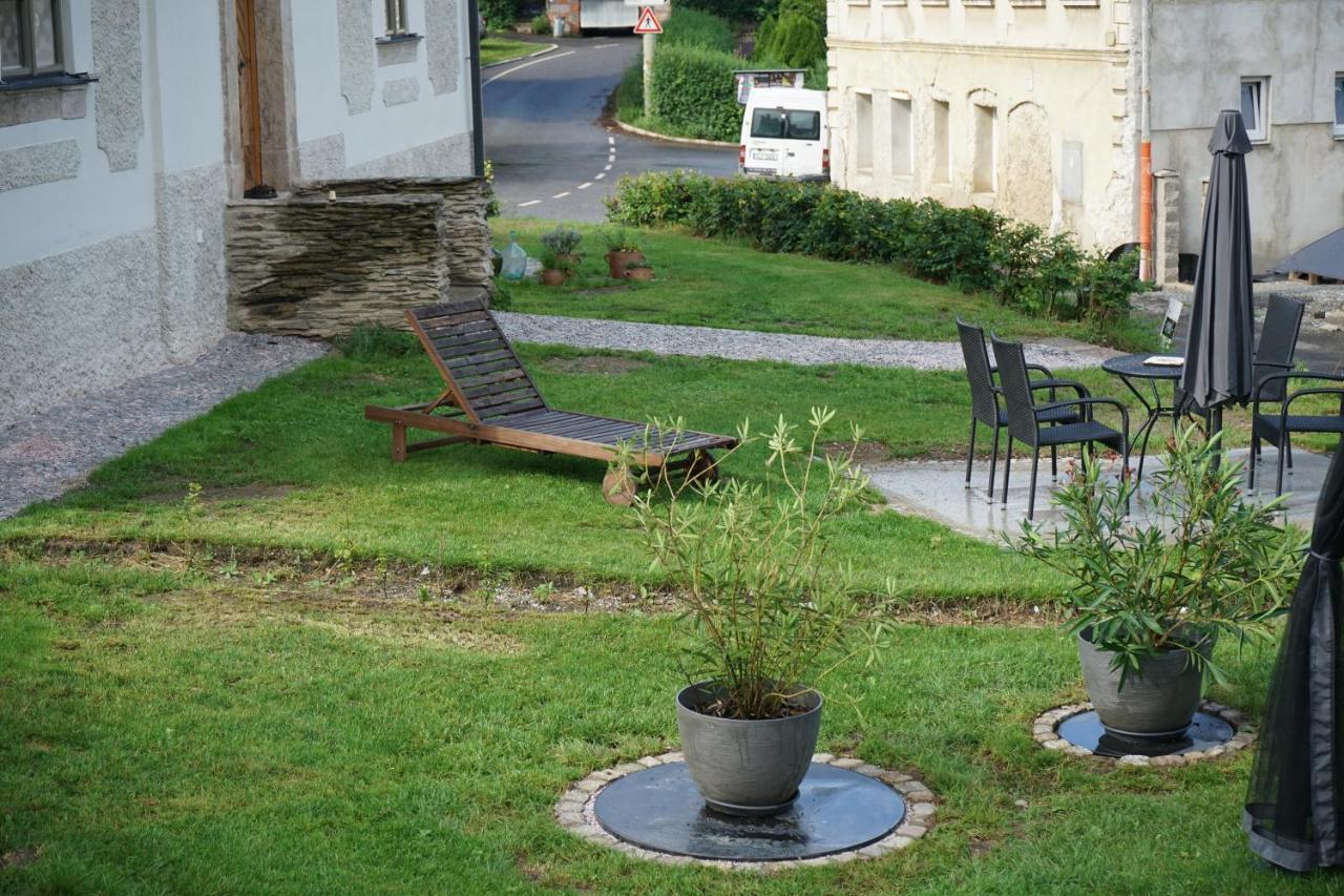 Baroque Chaplain House Kaplanka 1796 A. D. - Historical Luxury Apts In Bohemian Paradise Zelezny Brod Kültér fotó